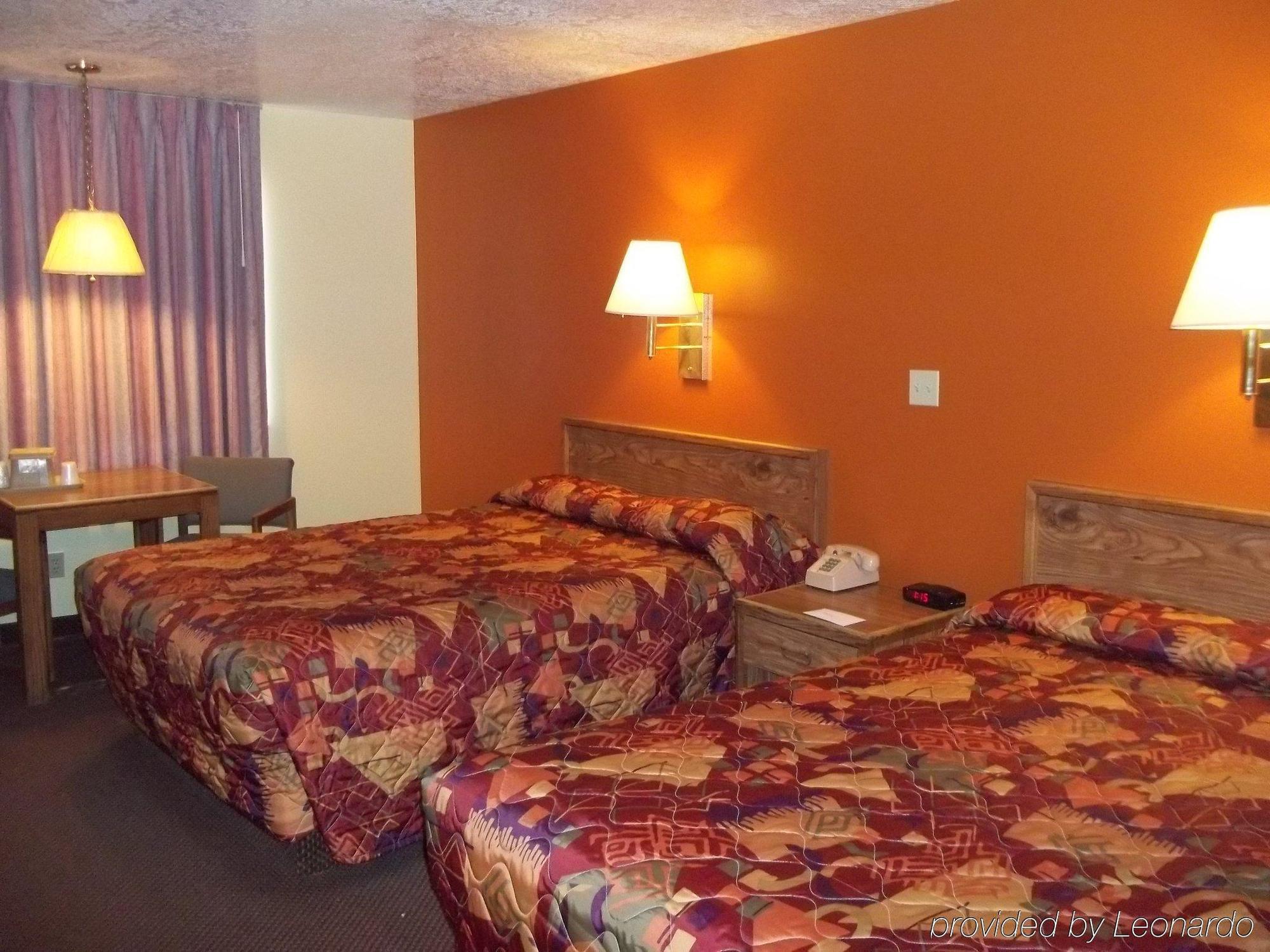 Rodeway Inn Moriarty Cameră foto